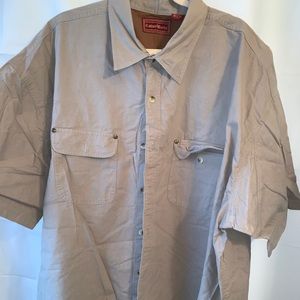 Short sleeve shirt